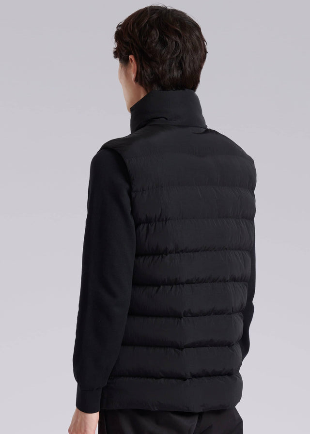 MENS CORE GILET - BLACK M40 -BLACK SANDBANKS