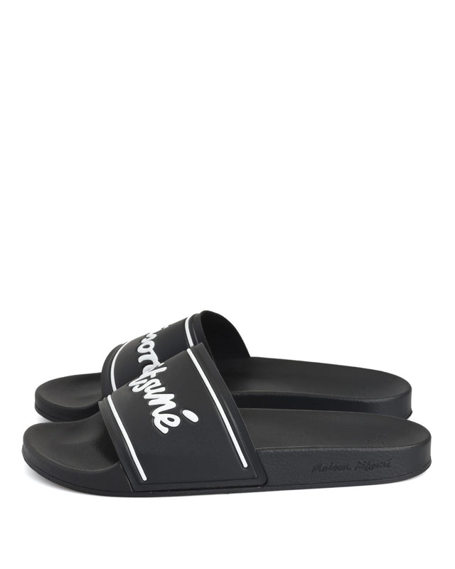 HANDWRITTING SLIDES - BLACK MM04201AA1007 -P199 Maison Kitsune