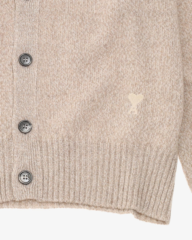 CARDIGAN ADC SWEATER - CHAMPAGNE HKC127.005 265 AMI PARIS 