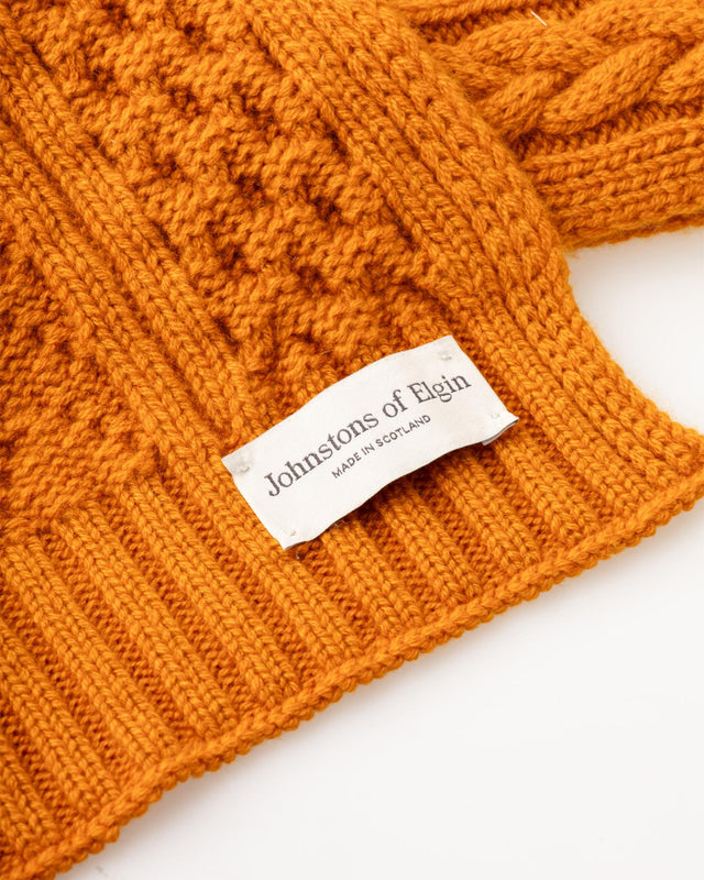 CASHMERE KNITTED ARAN CABLE SCARF - BURNT ORANGE HAC03406 -BURNT ORANGE JOHNSTONS OF ELGIN 