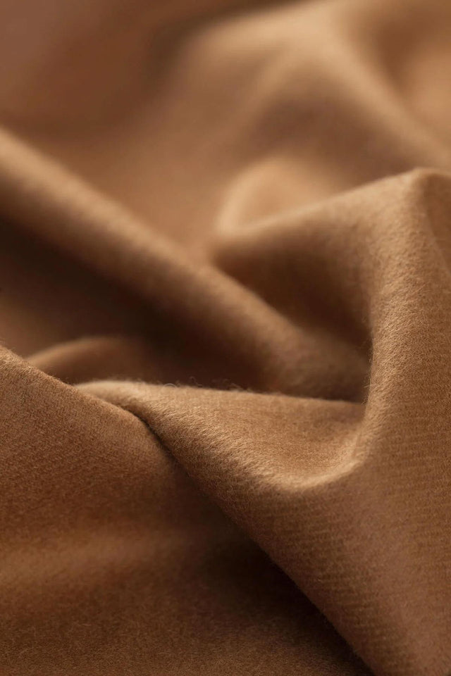 PURE VICUNA SCARF - DARK CAMEL WR000025 180x29cmSB302200 JOHNSTONS 