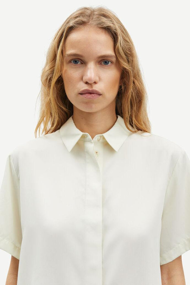 MINA SS SHIRT - SILVER GREEN F21200143 SILVER GREEN SAMSOE SAMSOE 