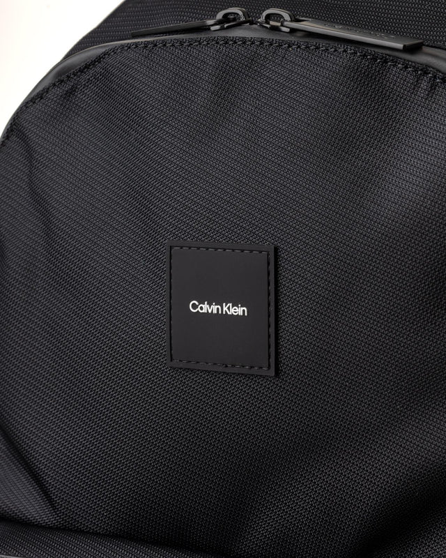 LAPTOP BACKPACK - BLACK