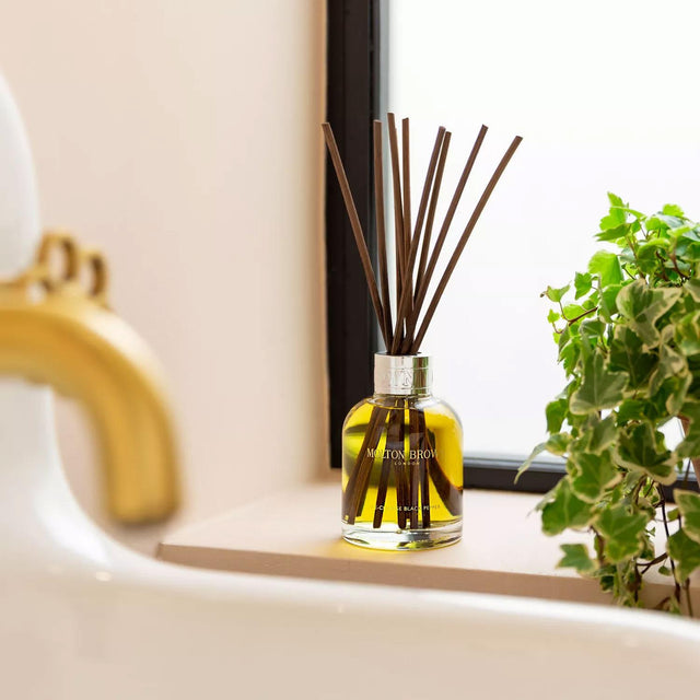 RE-CHARGE BLACK PEPPER AROMA REEDS