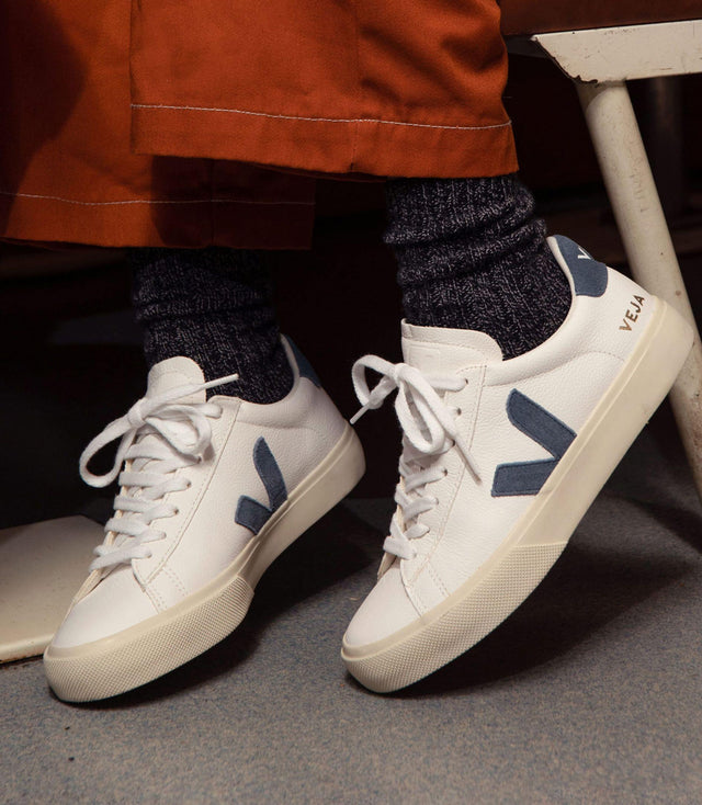 MENS CAMPO CHROMEFREE LEATHER TRAINERS - WHITE/ CALIFORNIA CP0503121B -EXTRA WHITE/CALIFORNIA VEJA 