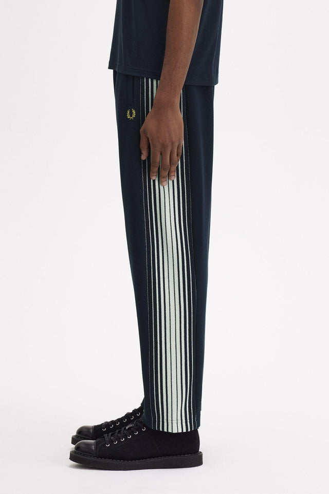 OMBRE STRIPE TRACK PANTS - NAVY T8518 -608 FRED PERRY 