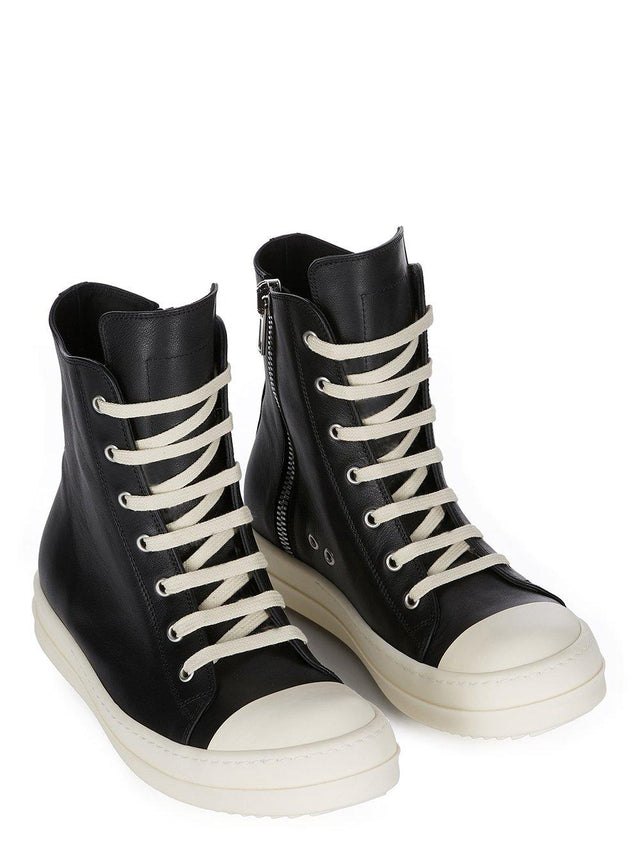 LEATHER SNEAKERS - BLACK/ MILK/ MILK