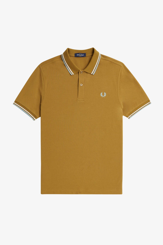 THE TWIN TIPPED POLO SHIRT - DARK CARAMEL M3600 -V23 FRED PERRY 