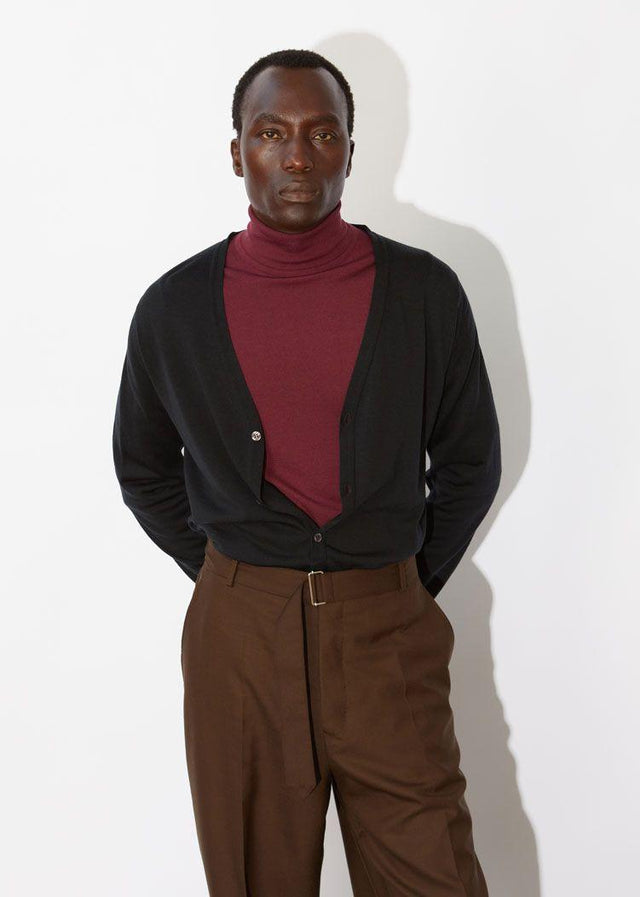 PETWORTH EXTRA FINE MERINO WOOL CARDIGAN - BLACK