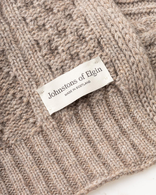CASHMERE KNITTED ARAN CABLE SCARF - ASH HAC03406 -ASH JOHNSTONS OF ELGIN 