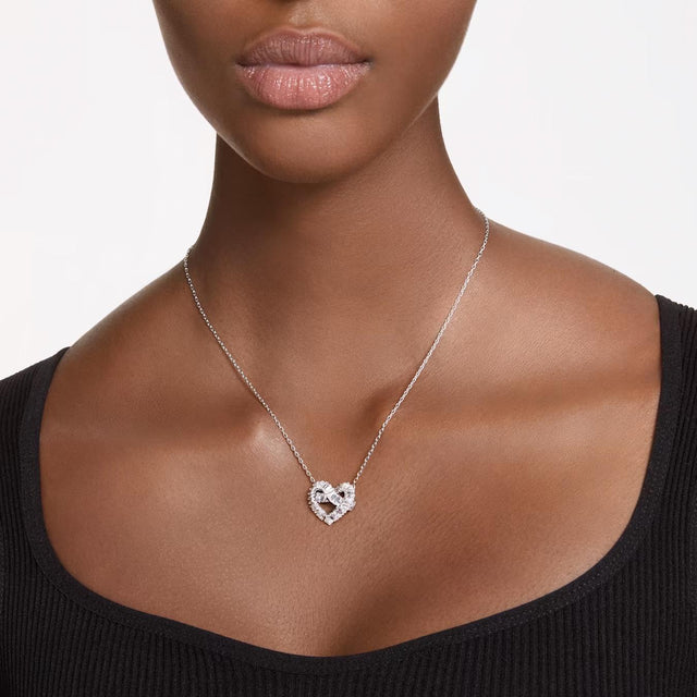 MATRIX PENDANT - WHITE/RHODIUM PLATED