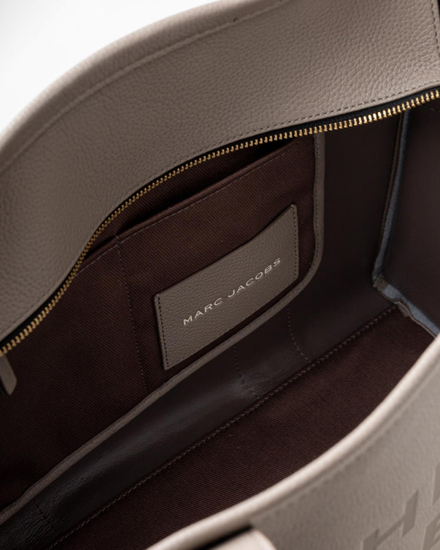 THE LEATHER LARGE TOTE BAG - CEMENT