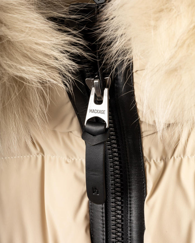 CALLA AGILE-360 STRETCH LIGHT DOWN COAT - TRENCH CALLA-BX -TRENCH MACKAGE 