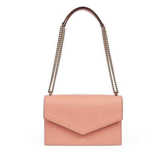 PANAMA ENVELOPE BAG WITH CHAIN - PEACH