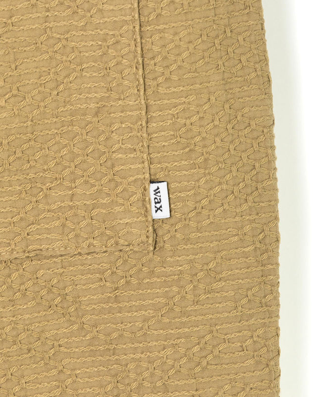KURT SHORT HONEYCOMB DOBBY - KHAKI SS25-STS-KUR-BRV-KHA -KHAKI WAX LONDON 