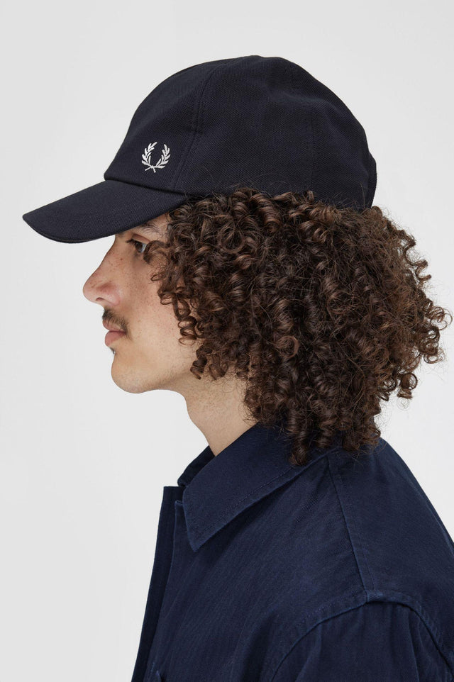 CLASSIC PIQUÉ CAP - NAVY HW6726 -267 FRED PERRY 