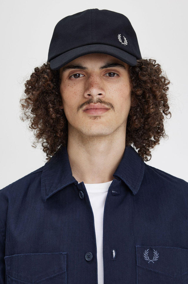CLASSIC PIQUÉ CAP - NAVY HW6726 -267 FRED PERRY 