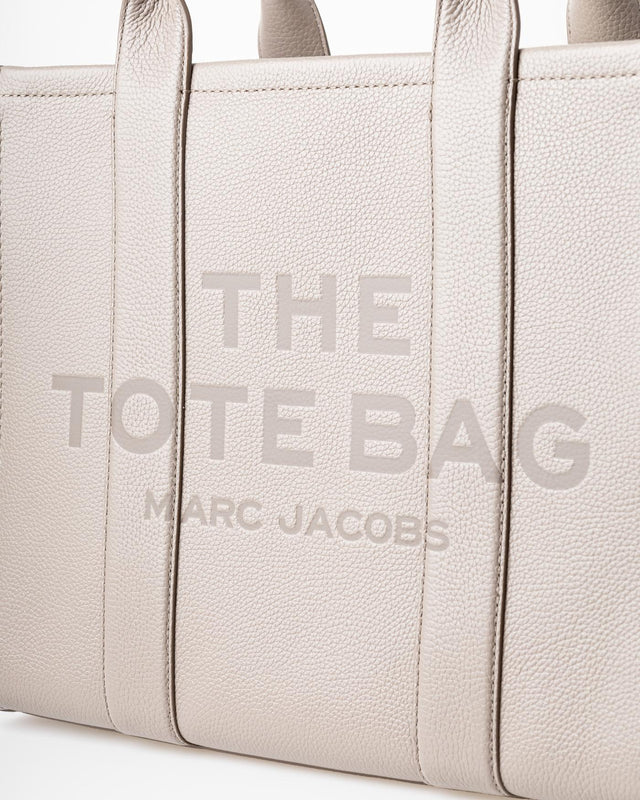 THE LEATHER LARGE TOTE BAG - CEMENT