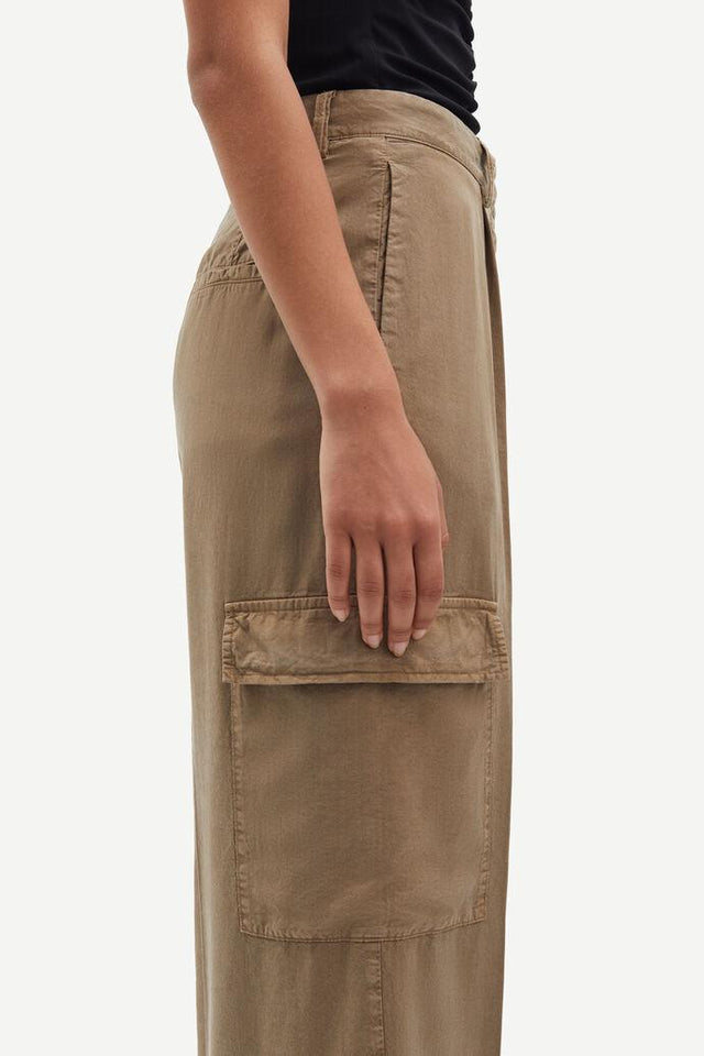 SAHOPSA TROUSERS - LEAD GRAY<BR/> F24200079 Lead Gray SAMSOE SAMSOE 