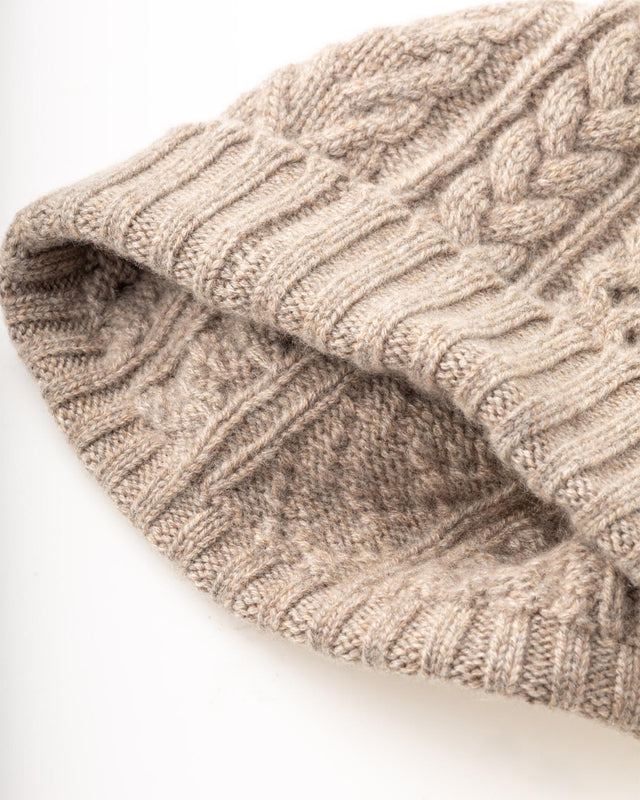 CASHMERE KNITTED ARAN CABLE BEANIE - ASH HAC03411 -ASH JOHNSTONS OF ELGIN 